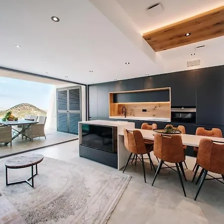 Apartment Beautiful Luxurious With Rooftop Pool